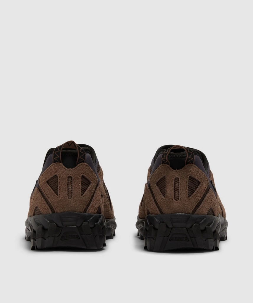 New Balance 610 slip on sneaker